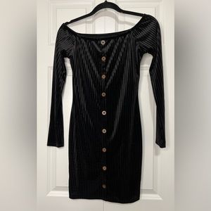 Off the shoulders Dress